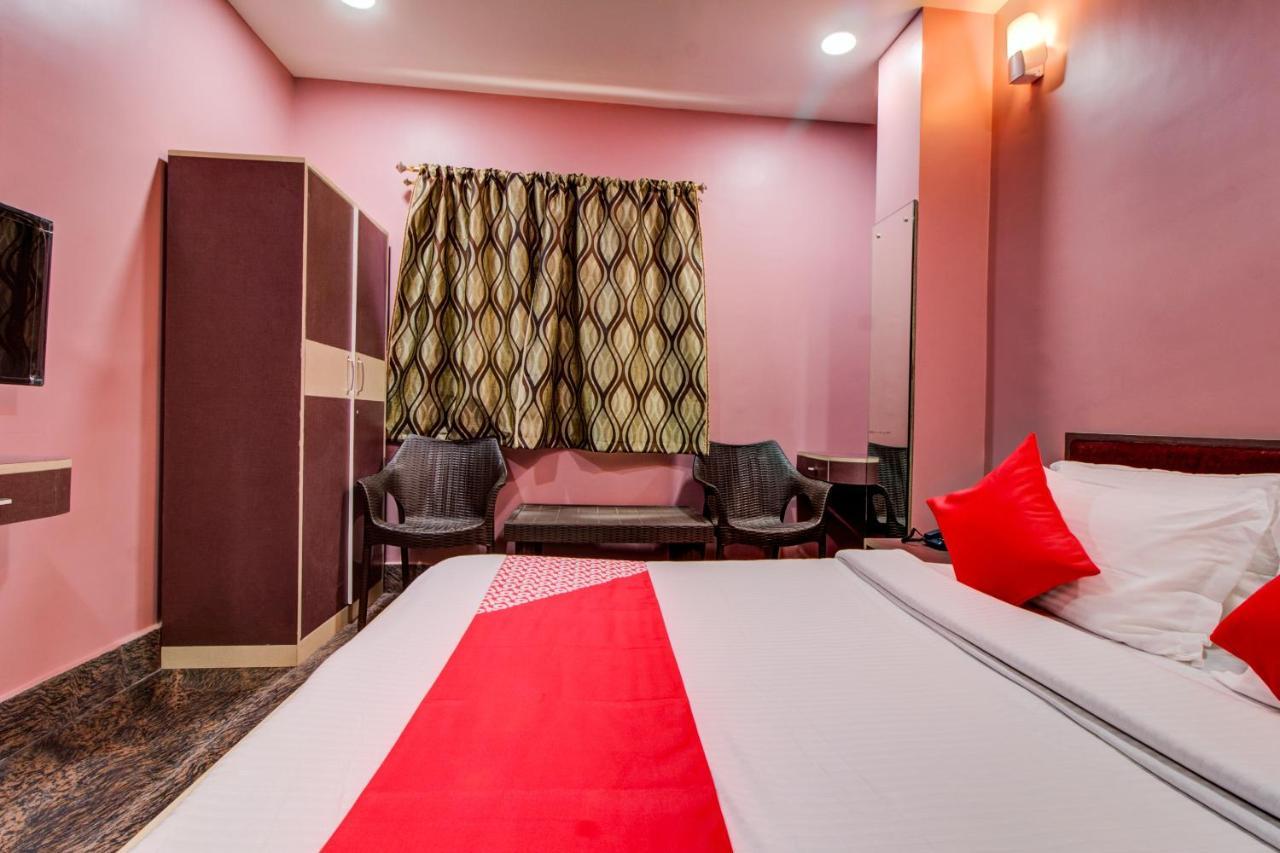 Oyo 16871 Anant Home Stay Shillong Exterior photo