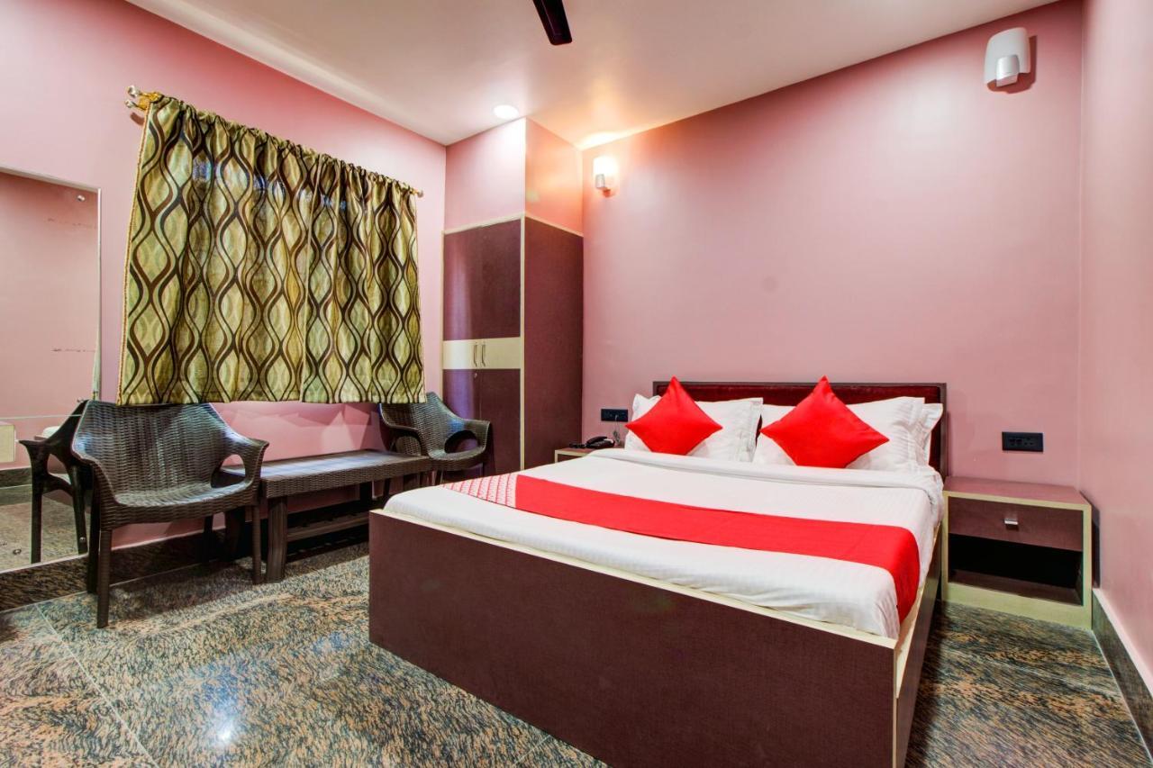 Oyo 16871 Anant Home Stay Shillong Exterior photo