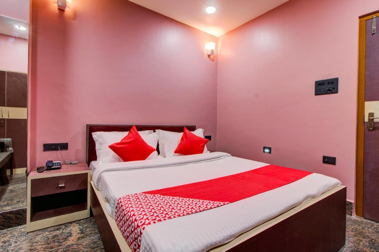 Oyo 16871 Anant Home Stay Shillong Exterior photo